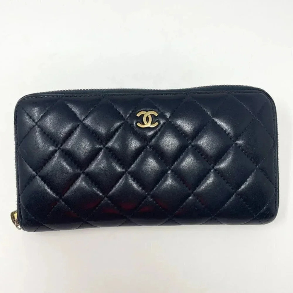 Chanel CC Quilted Lambskin Leather L Gusset Zipper Long Wallet Dark Navy Blue